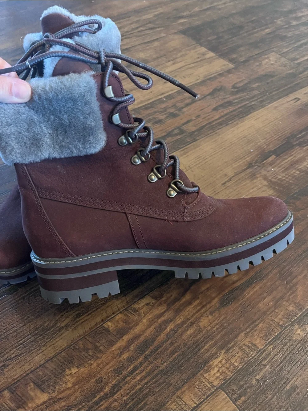 Women's Faux-Fur Lined Suede Lace-Up Boots - Burgundy